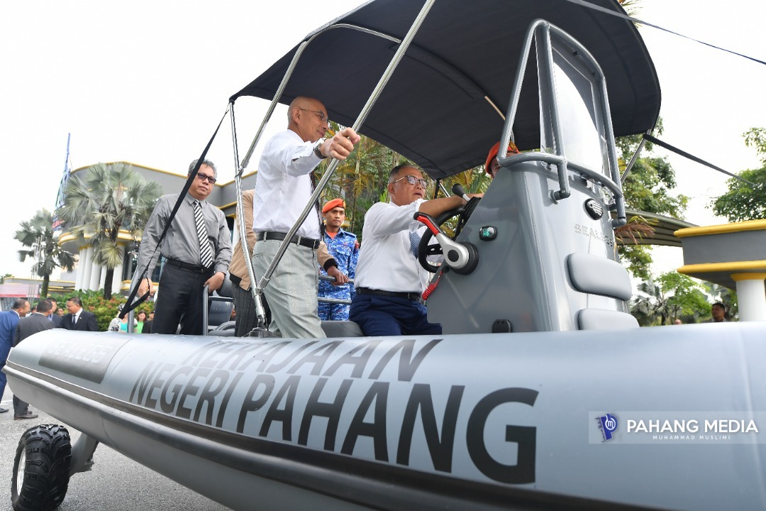 PAHANG JADI KERAJAAN NEGERI PERTAMA MILIKI DUA BOT AMFIBIA BERNILAI RM1 ...