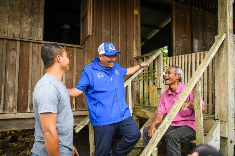 AMIZAR YAKIN TERIMA SOKONGAN ORANG ASLI