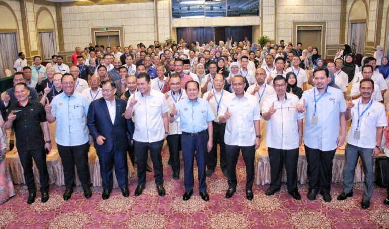 PEMBANGUNAN PRASARANA JADI PERHATIAN SESI DIALOG BELANJAWAN 2024