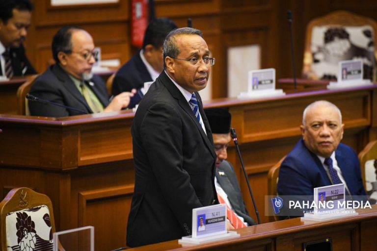 MBK BELANJA RM23 JUTA BAIK PULIH GERAI