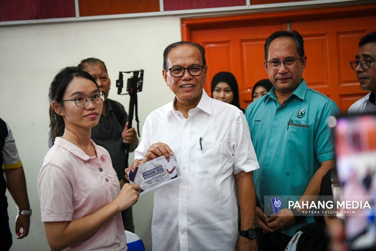 126 SISWA TERIMA INSENTIF BPP BERJUMLAH RM37,800