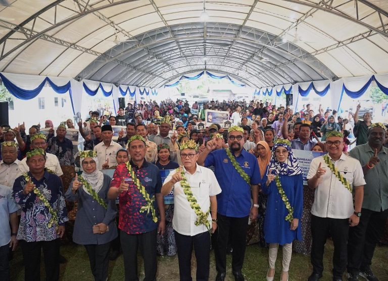 MASYARAKAT ORANG ASLI DIBERI KEUTAMAAN TERIMA SUMBANGAN KERAJAAN PAHANG