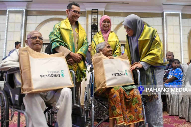 KERAJAAN PAHANG PERUNTUK RM7.8 JUTA HADAPI MONSUN TIMUR LAUT