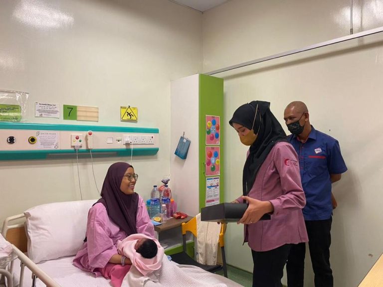 PROGRAM DAKAPAN KASIH PERKENAL PAHANG PRIDE KID KEPADA IBU BAHARU MELAHIRKAN