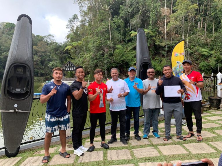 BUKIT FRASER KAWASAN TANAH TINGGI PERTAMA ANJUR SUKAN KANU POLO