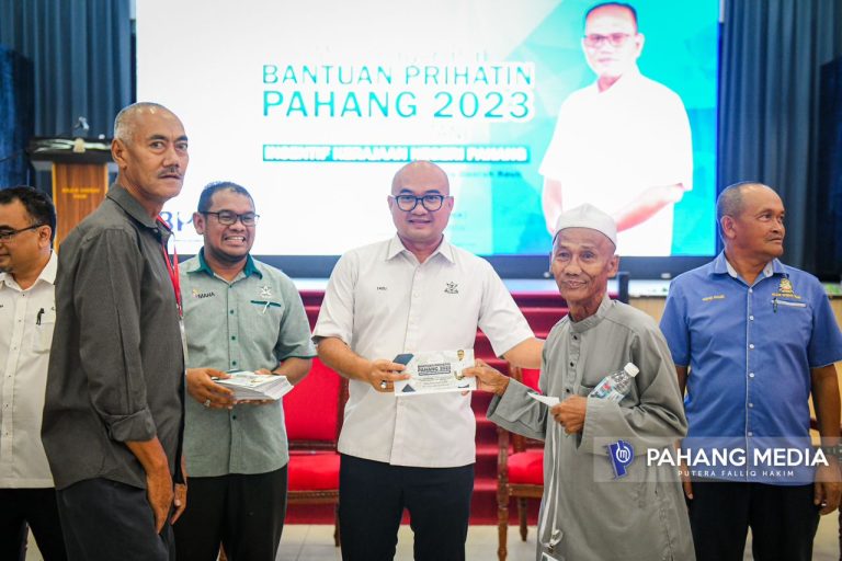 GOLONGAN MUDA DIMINTA AMBIL PELUANG CEBURI BIDANG PERTANIAN