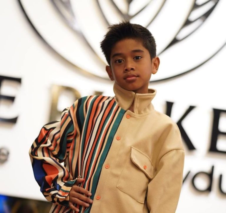 IMAN DARWISY BAKAL HIBURKAN ORANG PAHANG SEMPENA MOH KARNIVAL MAKMUR