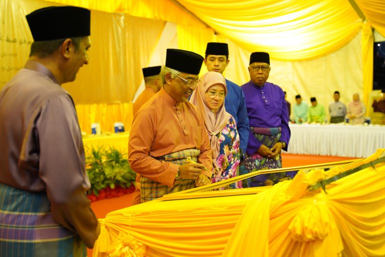 UTAMAKAN ANAK JATI PAHANG, LIPIS DALAM PEMILIKAN RUMAH