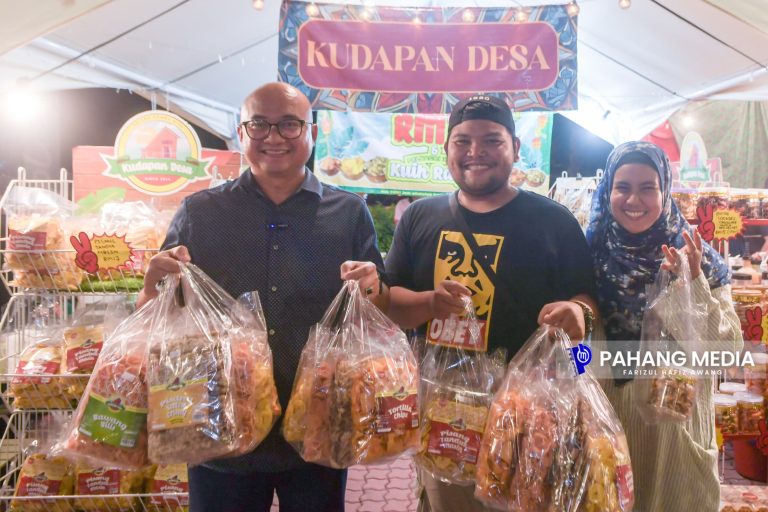 PASAR SERA RUANG USAHAWAN MUDA KEMBANGKAN PERNIAGAAN