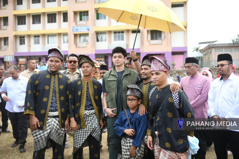 EKSPEDISI MAHKOTA MUDIK SUNGAI PAHANG TERIMA SAMBUTAN LUAR BIASA