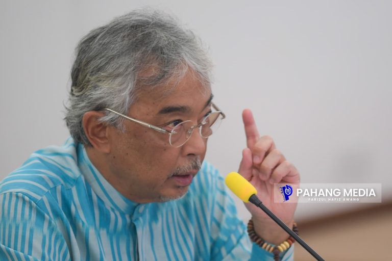 SULTAN PAHANG TEGASKAN TIADA MASJID DIBENARKAN LAKSANA SOLAT DUA IMAM