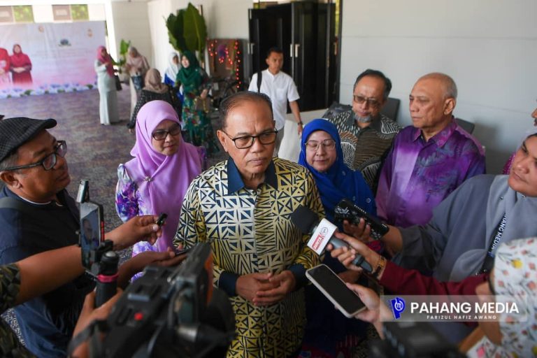 KERAJAAN PAHANG TERUS TEGAS BANTERAS PENCEROBOHAN TANAH