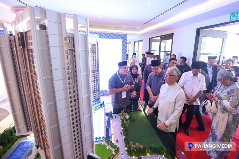 TITIK BERATKAN PROMOSI PELANCONGAN – SULTAN PAHANG