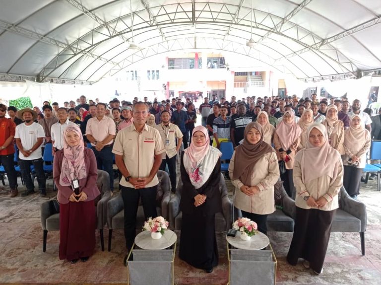 YP ADVANCED SKILLS ‘LAHIR’ 3700 PELATIH BEKERJAYA