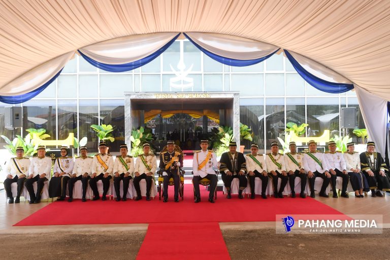 PRESTASI EKONOMI DAN PEMBANGUNAN PAHANG MEMBERANGSANGKAN