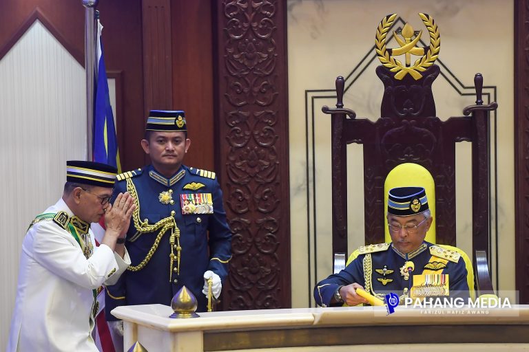 KDPB SULTAN PAHANG BANGGA KERAJAAN NEGERI BERJAYA ATASI KETIRISAN HASIL