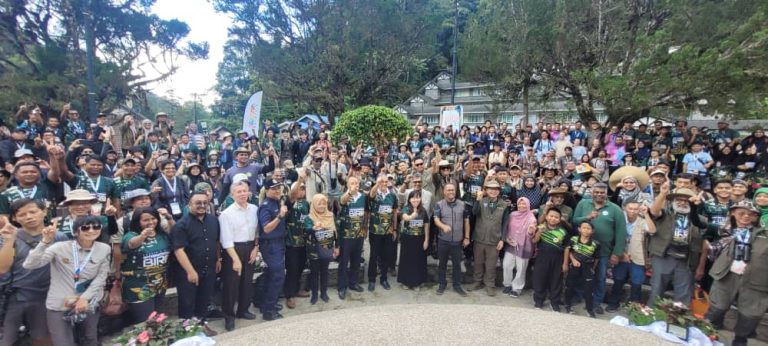 PERTANDINGAN MENGENAL BURUNG ANTARABANGSA BUKIT FRASER CATAT PENINGKATAN PENYERTAAN PESERTA