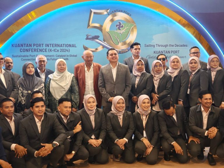 PEMBANGUNAN PELABUHAN KUANTAN RANGSANG PERTUMBUHAN EKONOMI PAHANG