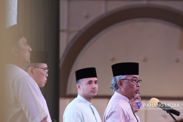 “INI ANAK, ADA IBU, ADA AYAH, BUKAN ANAK AYAM” – SULTAN PAHANG