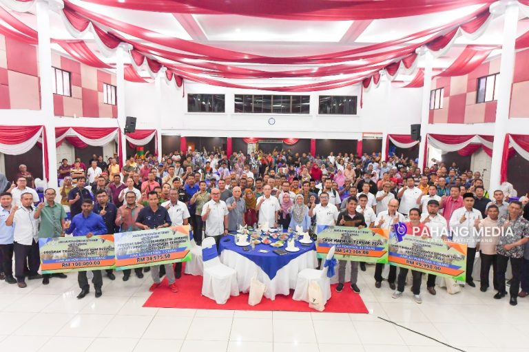 PAHANG LIBAT PENTERNAK TEMPATAN LAKSANA INSENTIF TERNAKAN LEMBU WAGYU