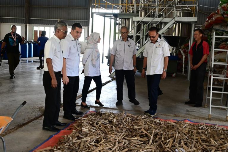 KERAJAAN PAHANG HASRAT PASTIKAN PEMBANGUNAN SEIMBANG NEGERI