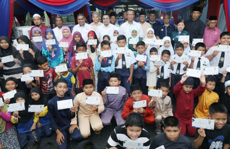 PROJEK TALIAN BAHARU TNB JAMBU RIAS-PULKA BERNILAI RM6.38 JUTA NAIKTARAF BEKALAN ELEKTRIK DI DUN PELANGAI