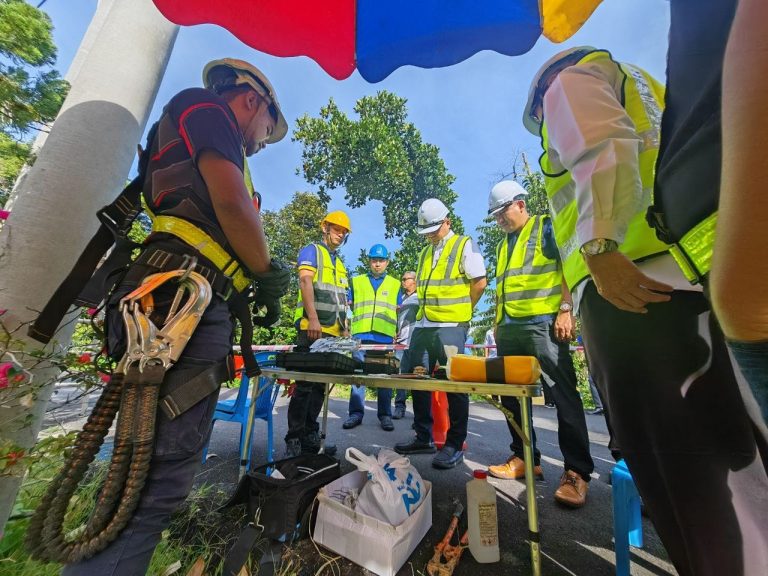 RM1.2 JUTA LAKSANA PROJEK RANGKAIAN GENTIAN OPTIK TANJUNG GAHAI