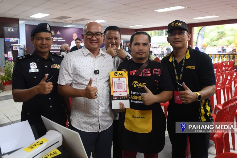 KERAJAAN PAHANG, MCMC DIDIK PENIAGA KE ARAH KOMUNITI TANPA TUNAI
