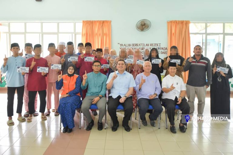 TERIMA KASIH KERAJAAN PAHANG BAGI SUMBANGAN – ANAK YATIM