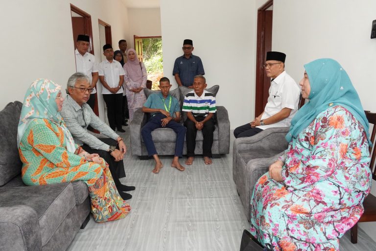 KURNIAAN RUMAH RU’RASA BERI SINAR BAHARU KEPADA RAKYAT