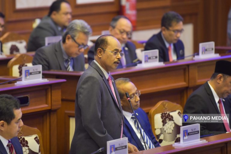 SIDANG DUN : KERAJAAN NEGERI, APAD PANTAU PENGOPERASIAN PERKHIDMATAN BAS OPERATOR BAHARU