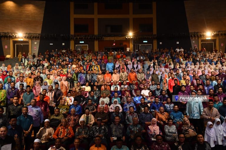 KERAJAAN NEGERI PAHANG TAWAR 16,035 LOT TANAH STRFP KEPADA GENERASI BAHARU FELDA