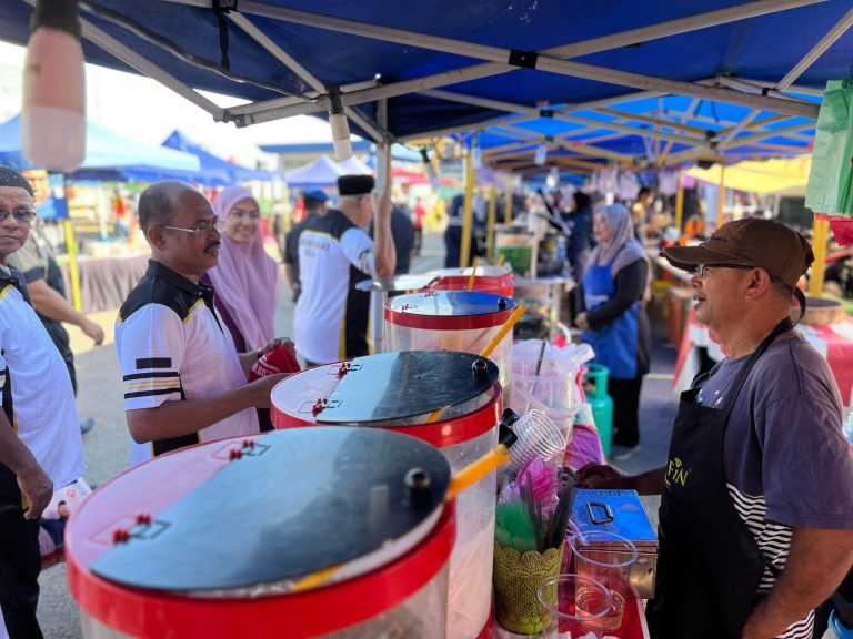 ADUAN KEBERSIHAN, KESELAMATAN MAKANAN DI BAZAR TERUS MELALUI WHATSAPP