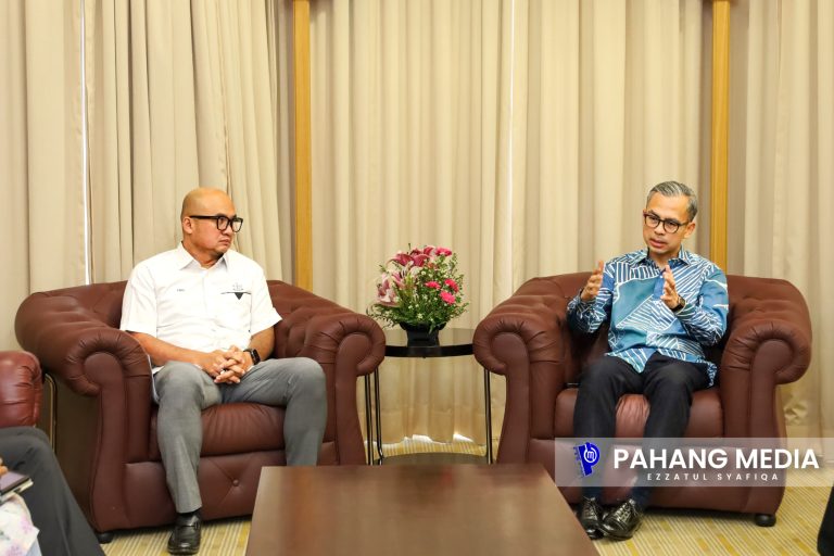 SEMUA 191 MENARA TELEKOMUNIKASI DIBAWAH JENDELA BEROPERASI SEPENUHNYA 1 APRIL