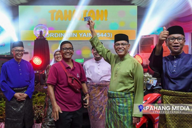 MOH KARNIVAL MAKMUR BENTONG @ PELANGAI TAMPIL KELAINAN, IMBAU MEMORI ZAMAN SILAM