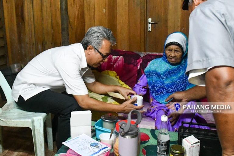 PROGRAM SENTUHAN RAKYAT MAKMUR NEGERI PAHANG INISIATIF DEKATI, DALAMI PERMASALAHAN PENDUDUK