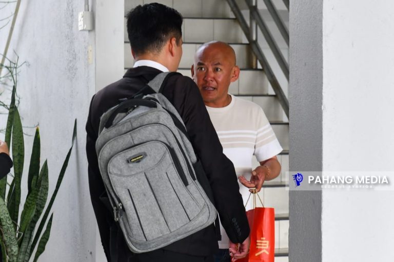 PENGARAH SYARIKAT DIDAKWA CEROBOH TANAH KERAJAAN NEGERI