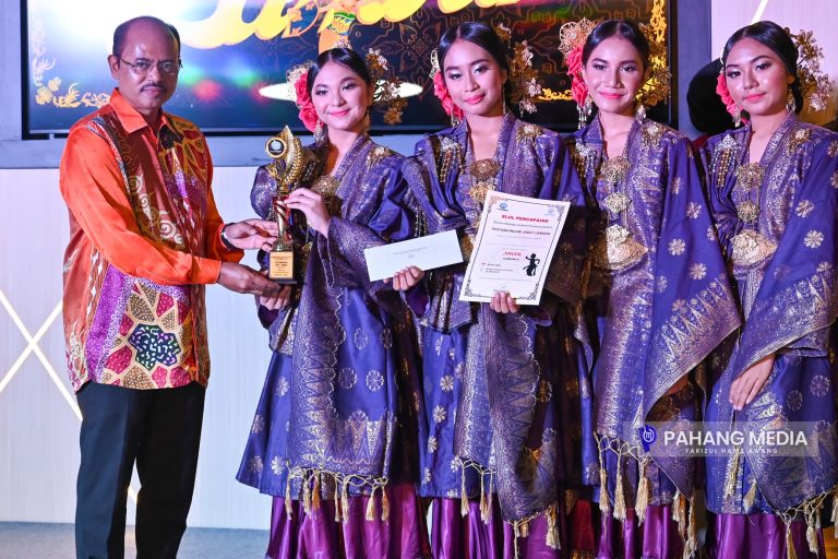 KARNIVAL NOSTALGIA AUTOFEST MEMACU PEMBANGUNAN EKONOMI, SOSIAL PAHANG