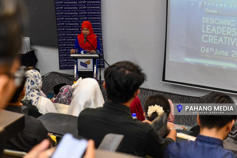 KERAJAAN PAHANG SENTIASA SOKONG PROGRAM KREATIF PELAJAR