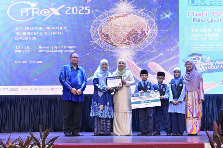 TIGA PELAJAR SEKOLAH RENDAH TAHFIZ NEGERI PAHANG PEROLEH PINGAT EMAS CITREX 2025
