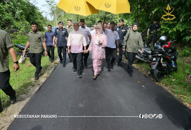 KDPB SULTAN PAHANG ZAHIR HARAPAN JALAN PINTAS TENGGOH SEBERANG BERI KESELESAAN, ERAT SILATURAHIM PENDUDUK