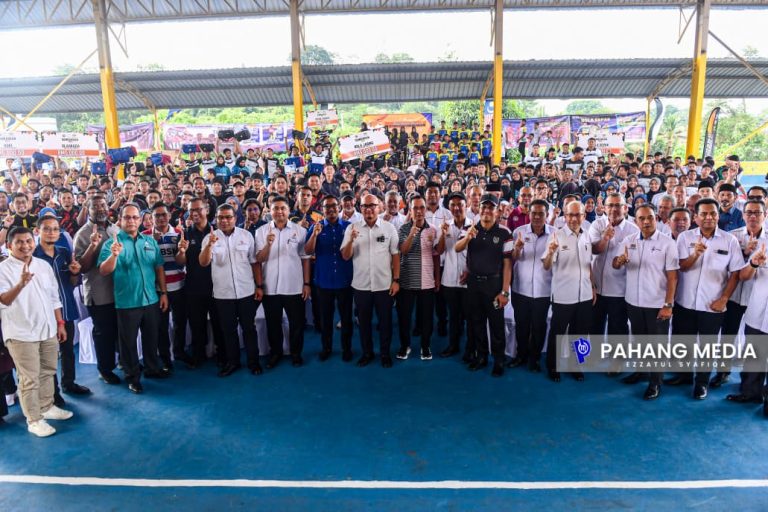 INISIATIF PELANTIKAN JURULATIH DALAM KALANGAN GURU DAPAT KEMBALIKAN KEGEMILANGAN SUKAN DI PAHANG
