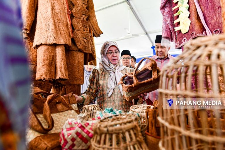 PUSAT LATIHAN JAKOA PAYA BUNGOR MERCU TANDA ORANG ASLI PAHANG