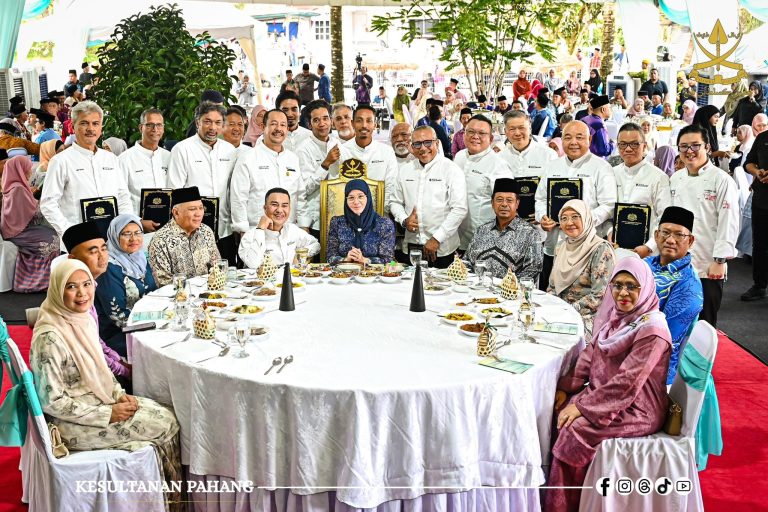 KDPB TENGKU AMPUAN PAHANG BERANGKAT SEMPURNAKAN MAJLIS PELANCARAN NOSS SENI KULINARI DAN GASTRONOMI