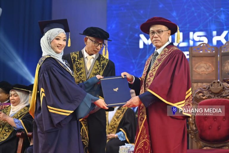 GRADUAN PERLU SENTIASA BERSEDIA SESUAIKAN DIRI TEROKA ILMU BAHARU – MB PAHANG