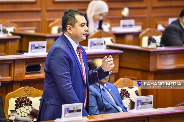 SIDANG DUN : RIZAB REE DI PAHANG DIANGGARKAN 1.4 JUTA TAN BERNILAI RM37.363 BILION