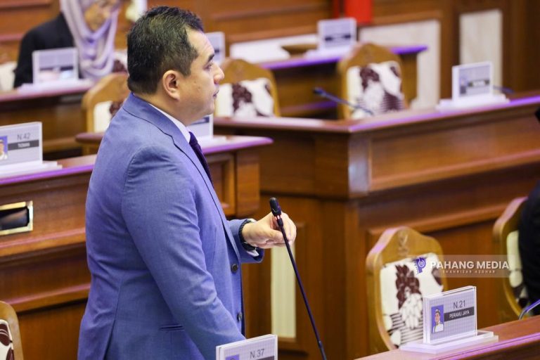 SIDANG DUN : PAHANG PERKUKUH PENYELIDIKAN TEKNOLOGI BIOFUEL MESRA ALAM BERASASKAN SUSU GETAH