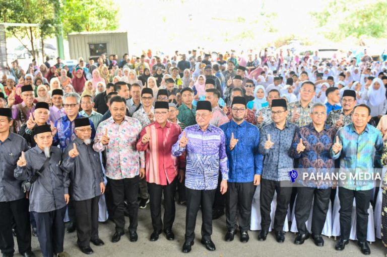 KEHADIRAN PERDANA MENTERI BERI MESEJ JELAS PELAJAR TAHFIZ TIDAK DIPINGGIR
