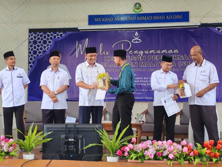 SPM 2025 : Sekolah Menengah Agama Pahang catat prestasi membanggakan