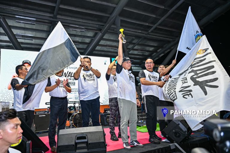 Sambutan luar biasa, Program Walk A Town With Me bakal diperluas ke semua 14 Parlimen Pahang